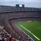 'Camp Nou', voetbalbolwerk en trekpleister voor toeristen